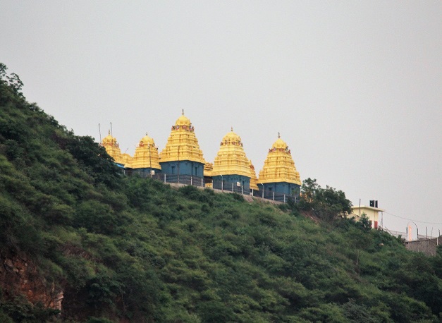 Temple from Parakasam Barage in Vijayawada